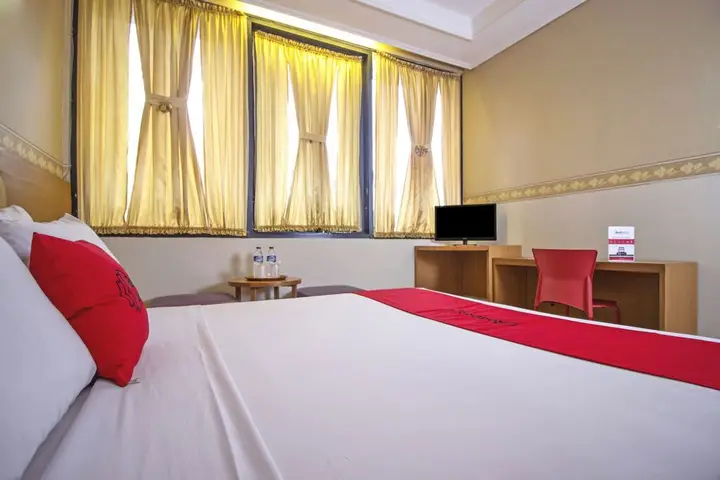 Бандунг: Hotel Sukamulya by RedDoorz
