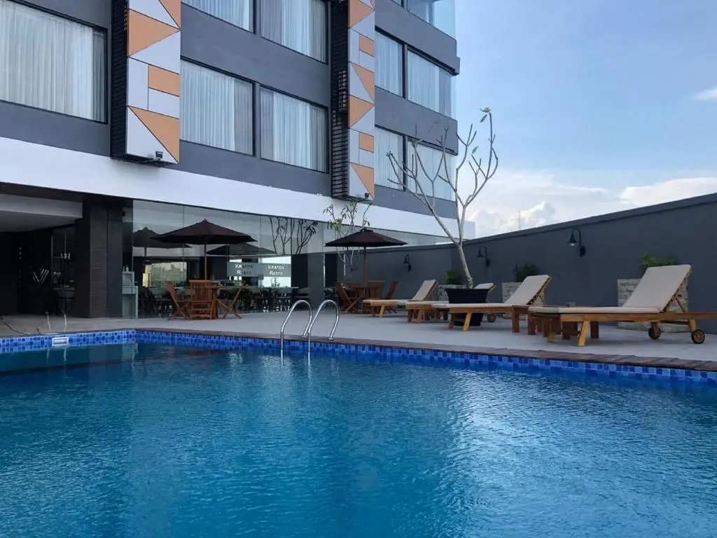 Баубау: Zenith Premiere Hotel Baubau