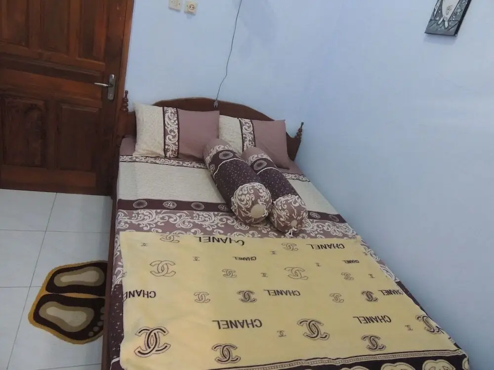 Кебумен: Avicenna 2 Guesthouse