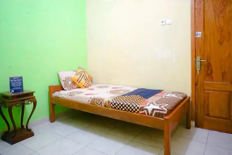 Лумаджанг: Wallet Family Residence Syariah by OYO Rooms