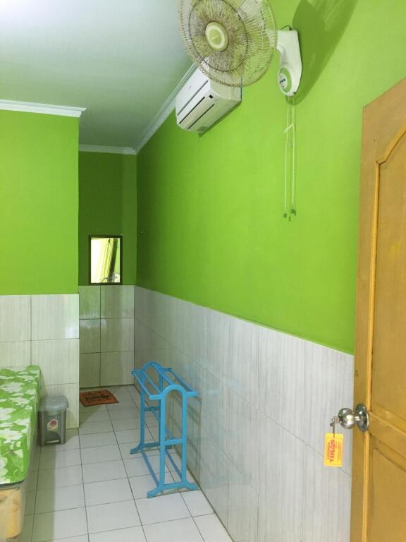 Парангтритис: Hotel Trias Parangtritis