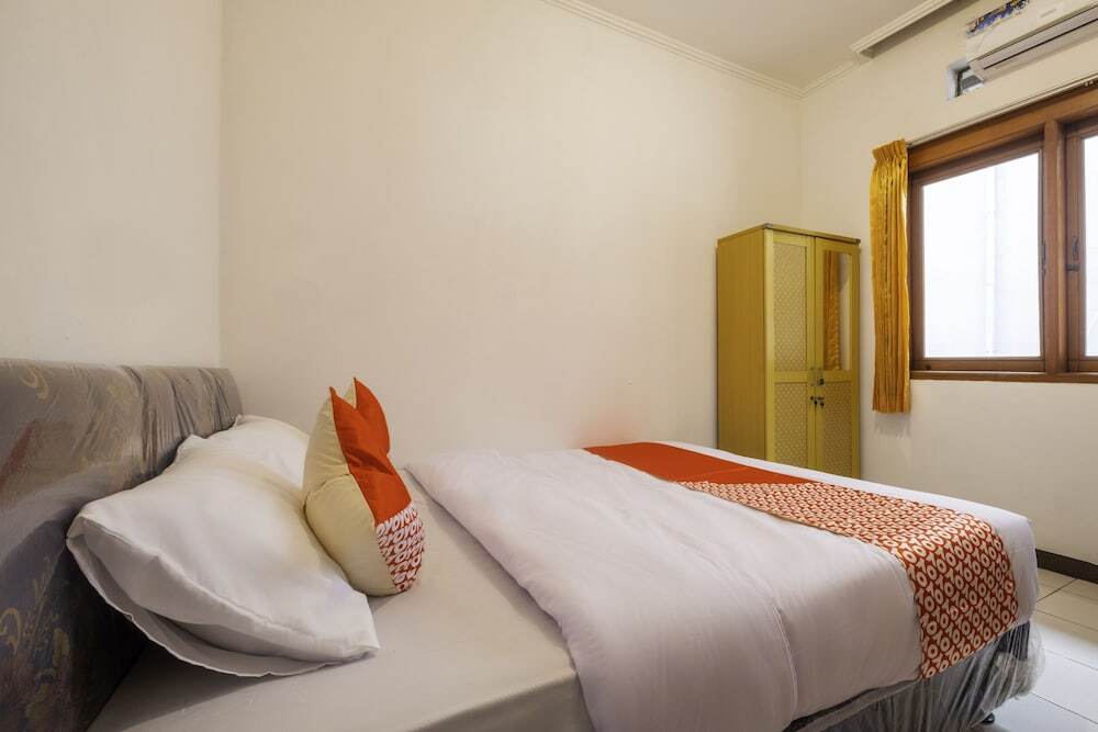 Бандунг: Sinulingga Residence by OYO Rooms
