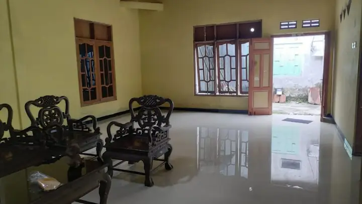 Батуретно: Narti Homestay