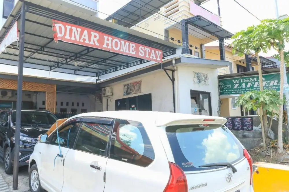Макассар: OYO 91263 Dinar Homestay