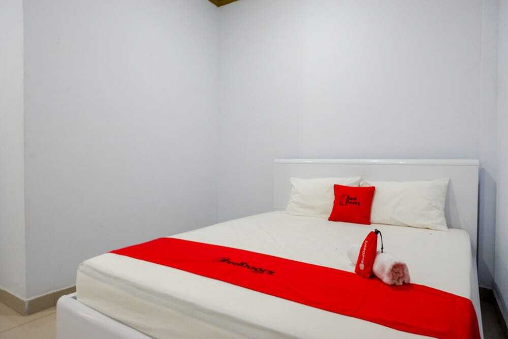 Батураден: Hotel Surya Wisata by RedDoorz