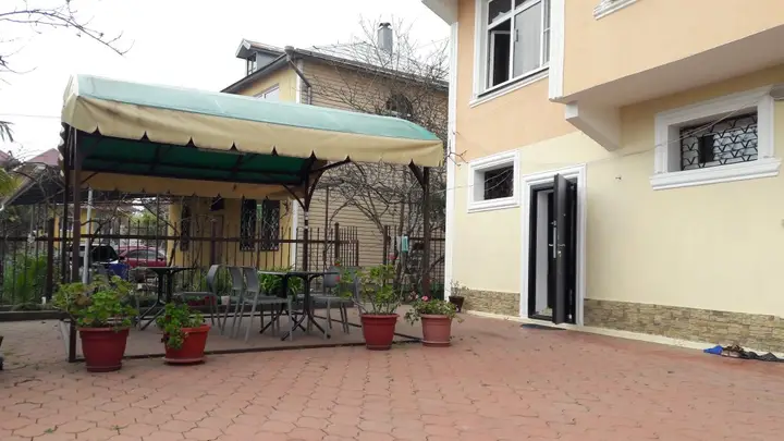 Сочи: Гостевой Дом Эдем в Кудепсте