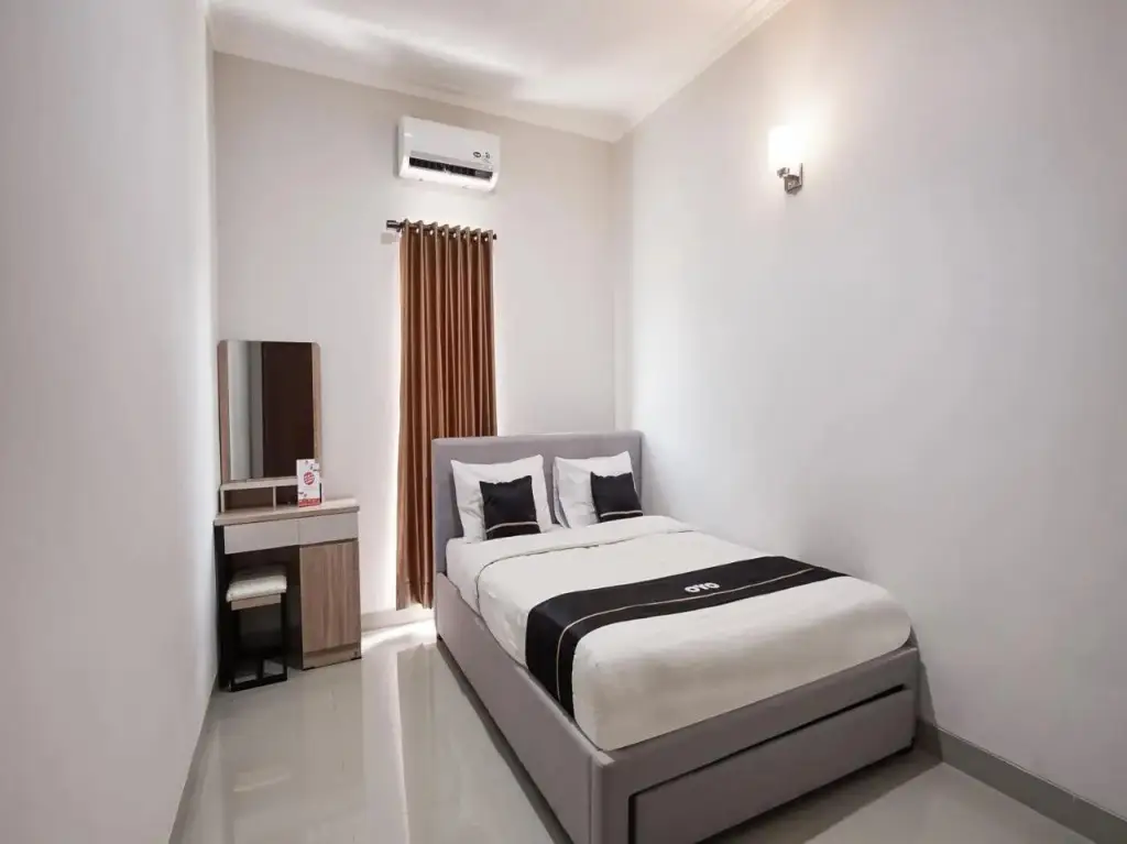 Депок: Artha Ambarukmo Exclusive by OYO Rooms