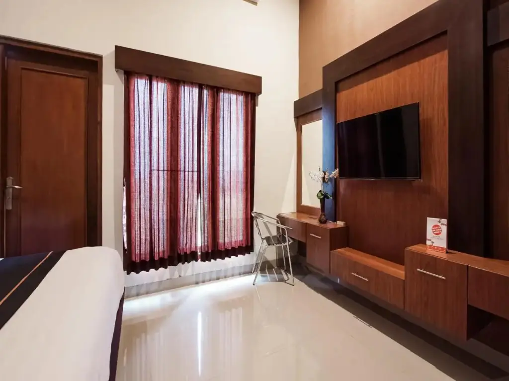 Депок: Artha Ambarukmo Exclusive by OYO Rooms