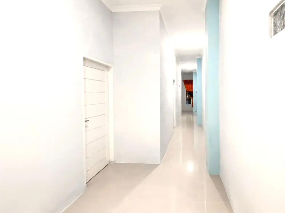 Паданг: Guesthouse Pagi Sore Syariah by OYO Rooms