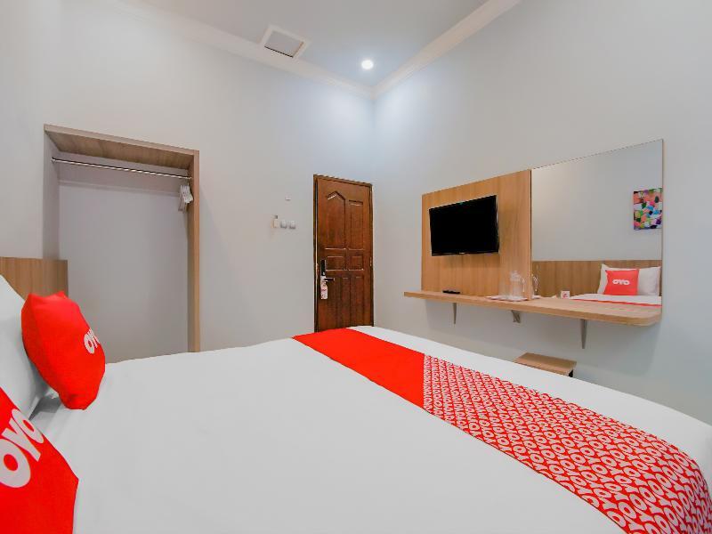 Маланг: Arg Guest House by OYO Rooms