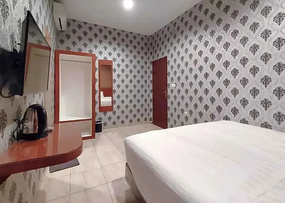 Медан: Reddoorz Plus @ Jalan Letda Sujono Medan