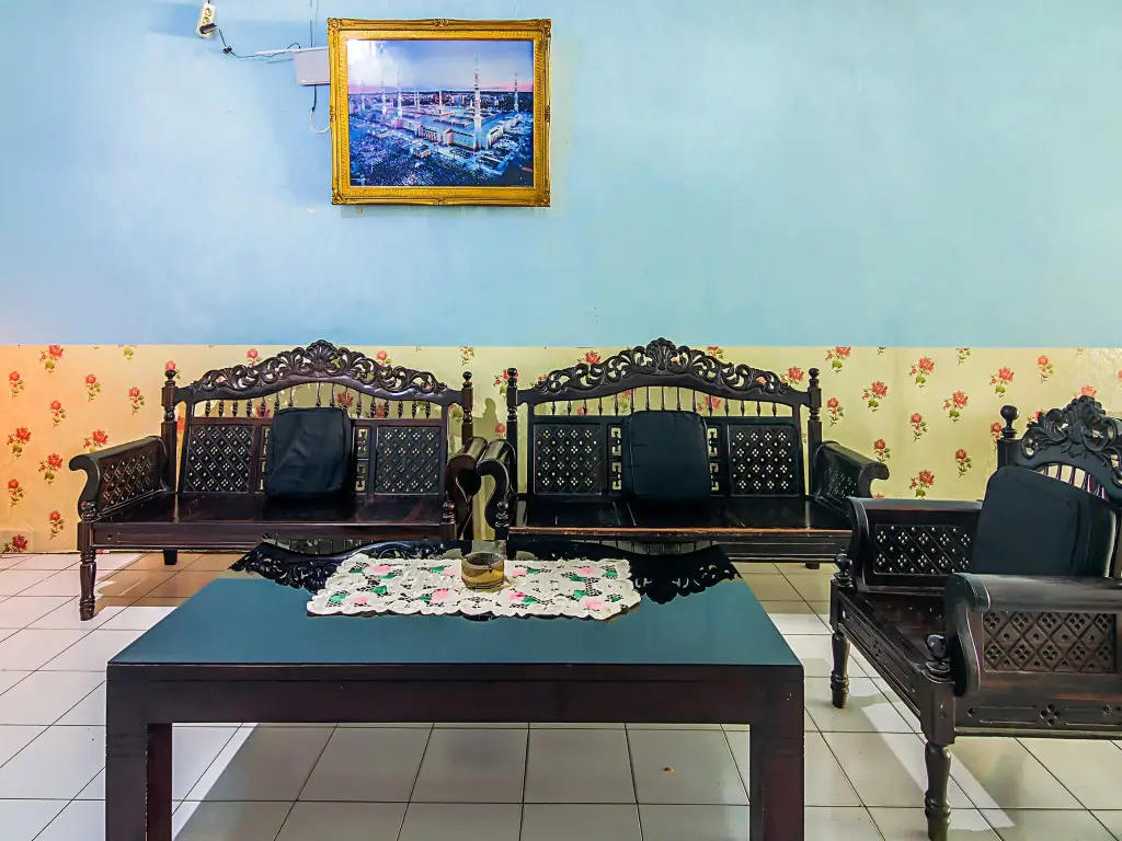 Палу: Hotel Syariah Andalas Palu by Reddoors