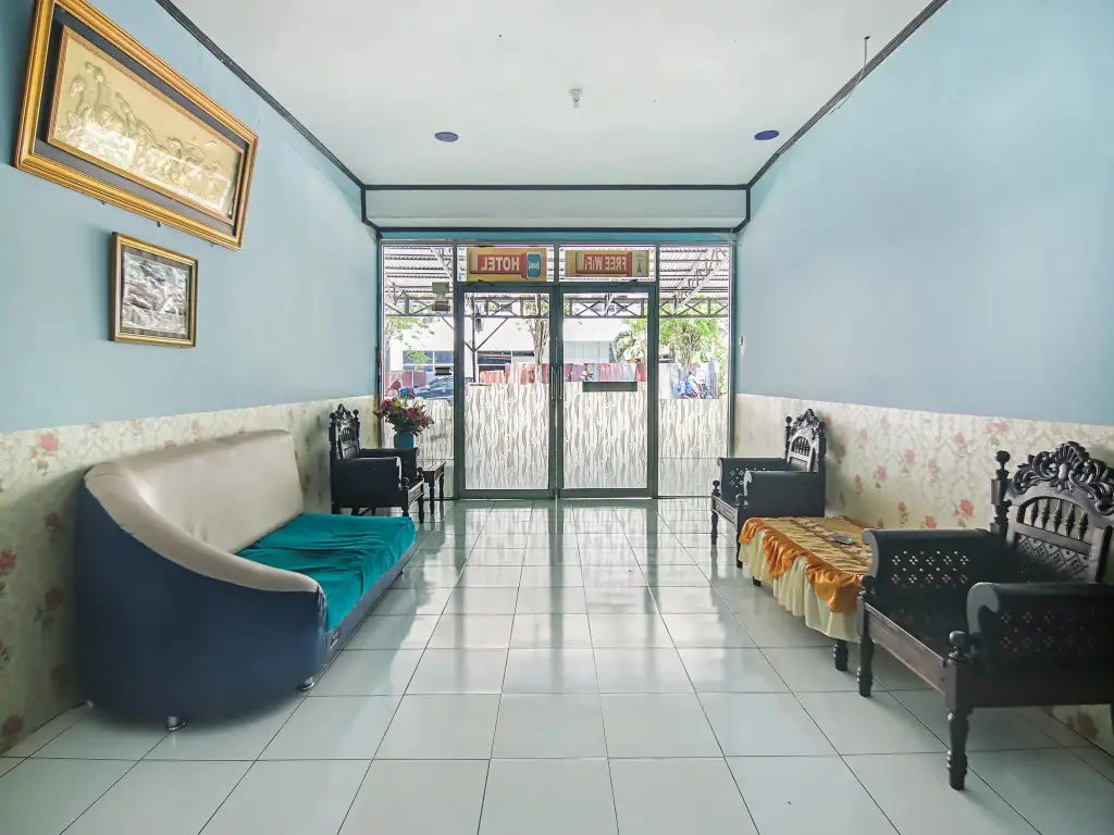 Палу: Hotel Syariah Andalas Palu by Reddoors