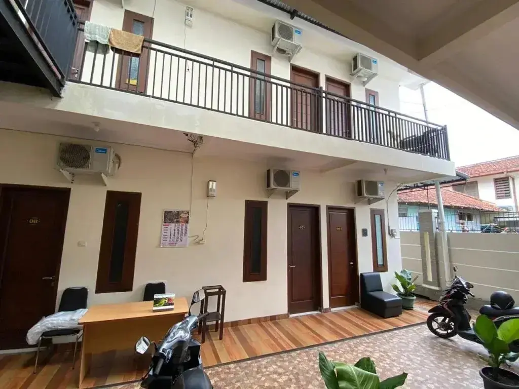 Пурвокерто: Jatiwinangun Homestay by Reddoors