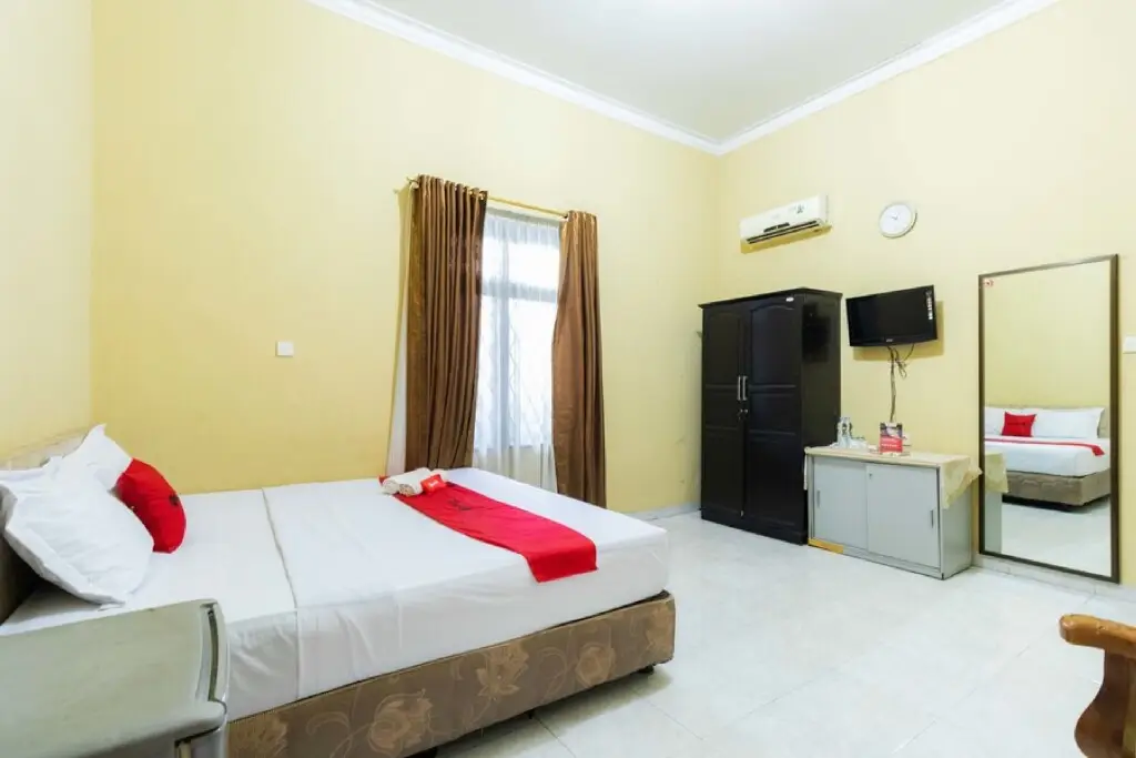 Медан: Reddoorz Syariah Near Plaza Medan Fair 2
