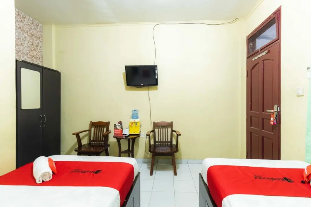 Медан: Reddoorz Syariah Near Plaza Medan Fair 2