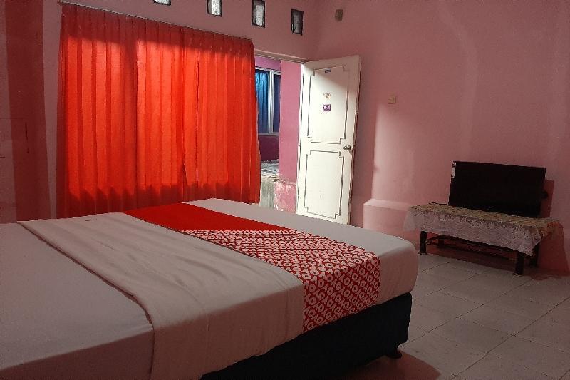 Бенгкулу: Vina Pavilion by OYO Rooms