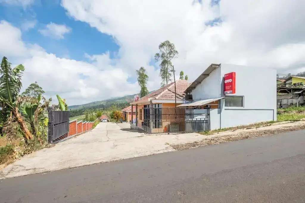 Пацет: Derajat 4r Cottage Syariah by OYO Rooms