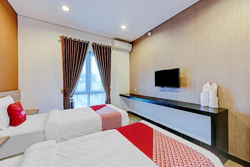 Пурвокерто: OYO 90497 Navaya Guest House