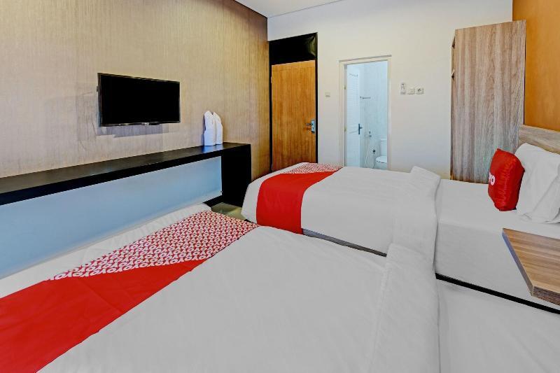 Пурвокерто: OYO 90497 Navaya Guest House