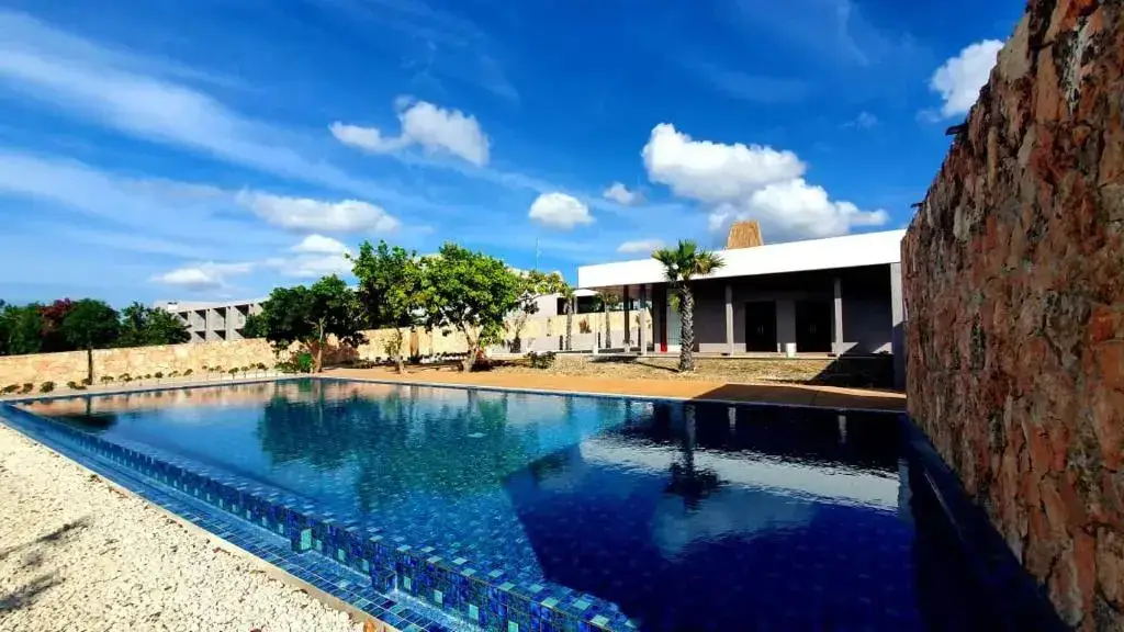 Вайнгапу: Kambaniru Beach Hotel and Resort