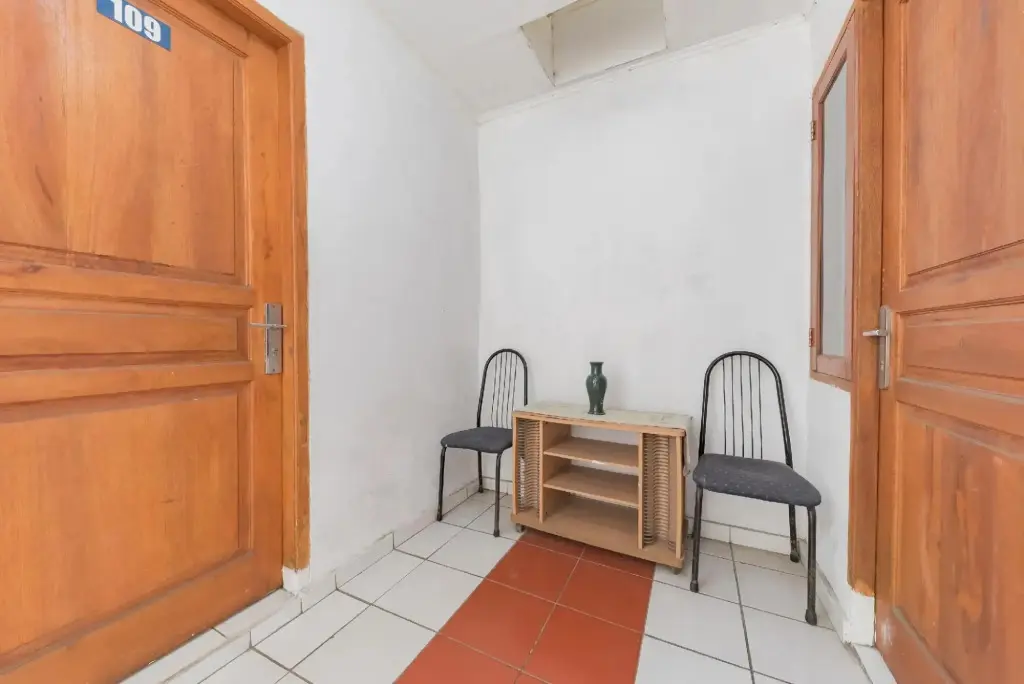 Чианджур: Reddoorz Syariah @ Jl Raya Sukabumi
