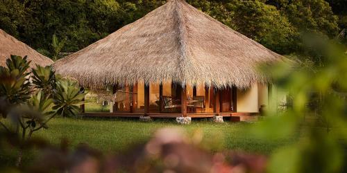 Секотонг Барат: Pearl Beach Resort