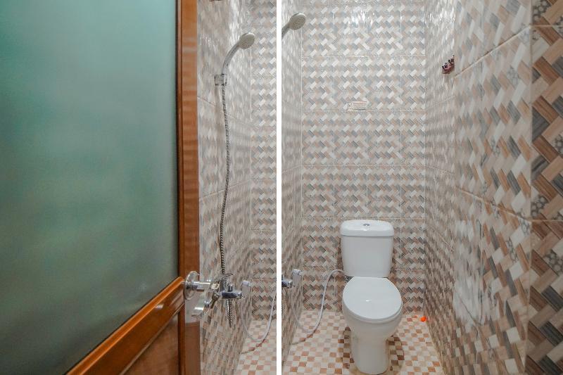 Медан: Anara Residence & Guest House by OYO Rooms