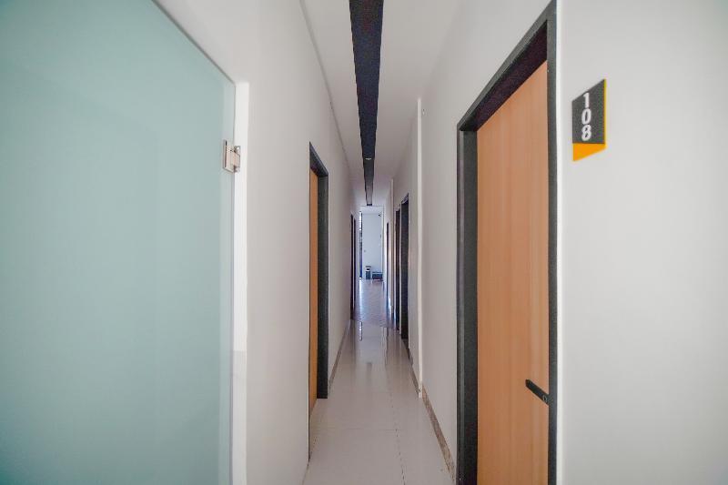 Медан: Anara Residence & Guest House by OYO Rooms