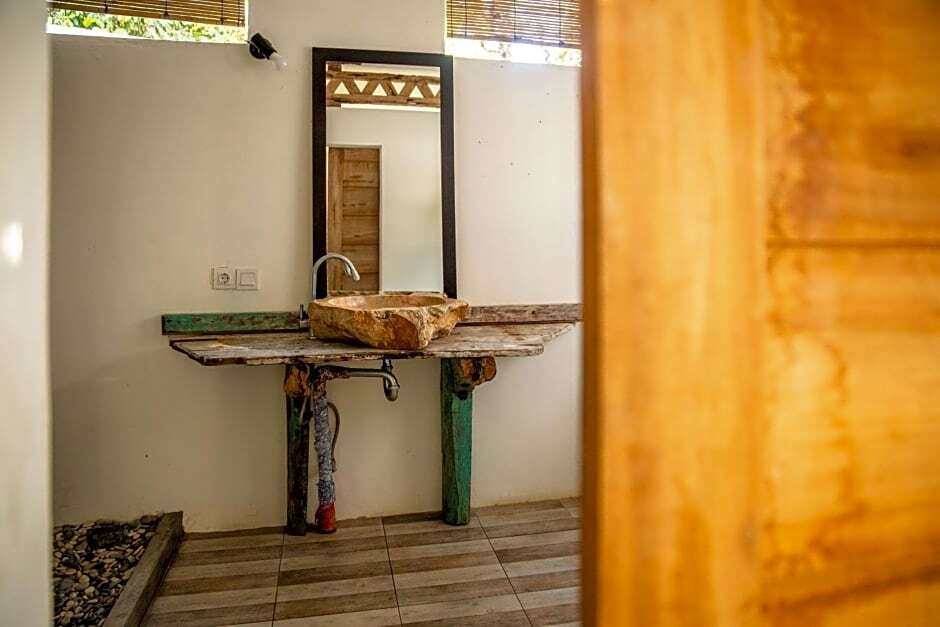 Унгасан: Vertical House Bali