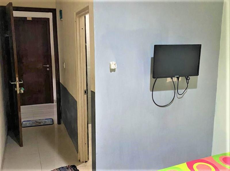 Макассар: OYO 91182 Kos'ta Homestay Makassar