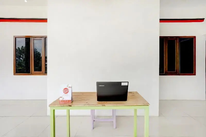 Ламонган: Homestay Bougenville by OYO Rooms