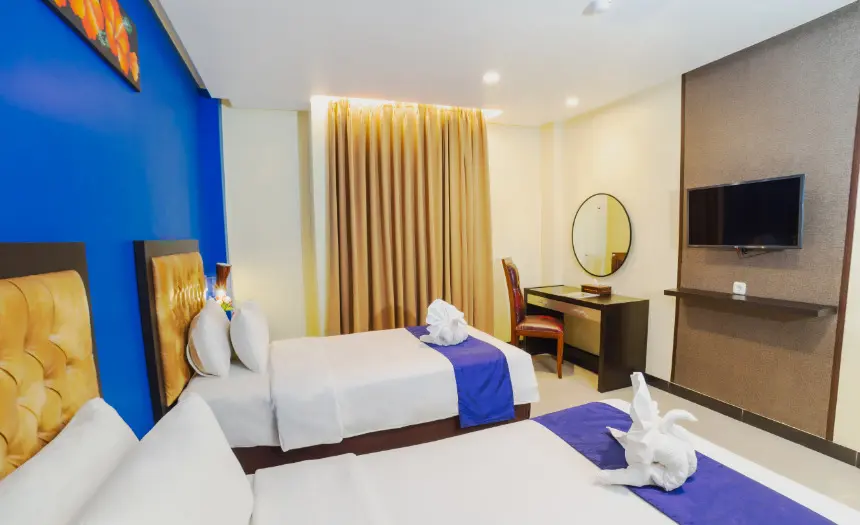 Джаяпура: Parkside Star Hotel Waena