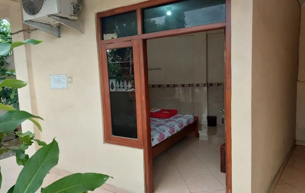 Парангтритис: Hotel Widodo Tustiyani 4