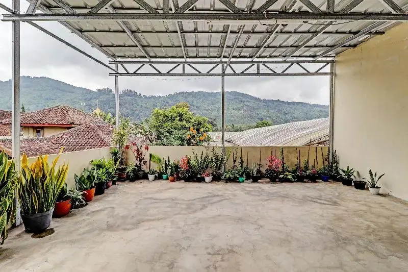 Лембанг: Adinda Homestay Cibodas Lemban by OYO Rooms