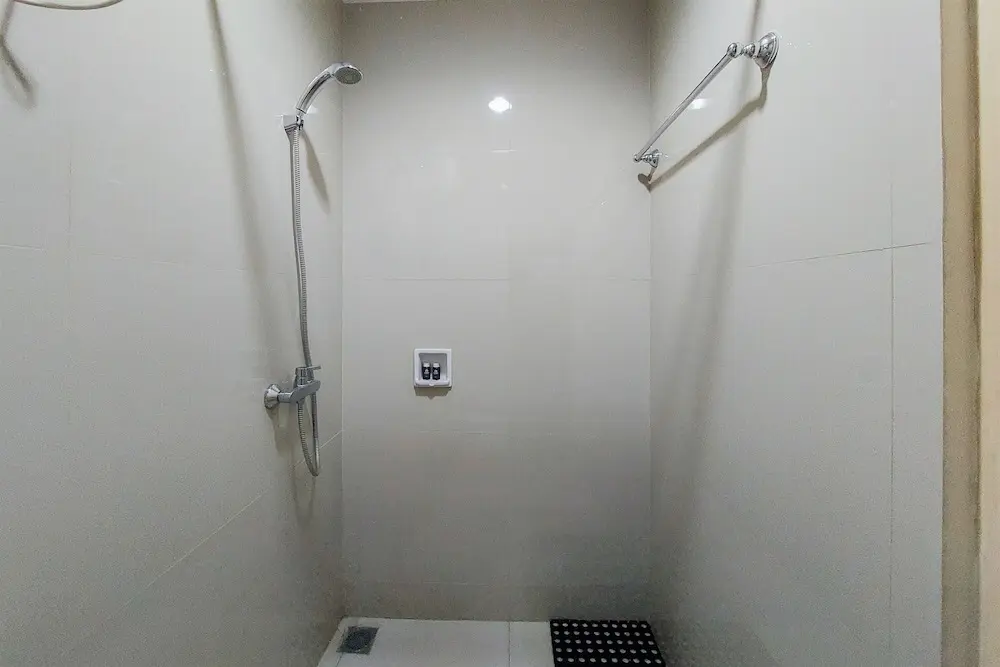 Южный Тангеранг: Nice And Elegant Studio At Tree Park City Bsd Apartment