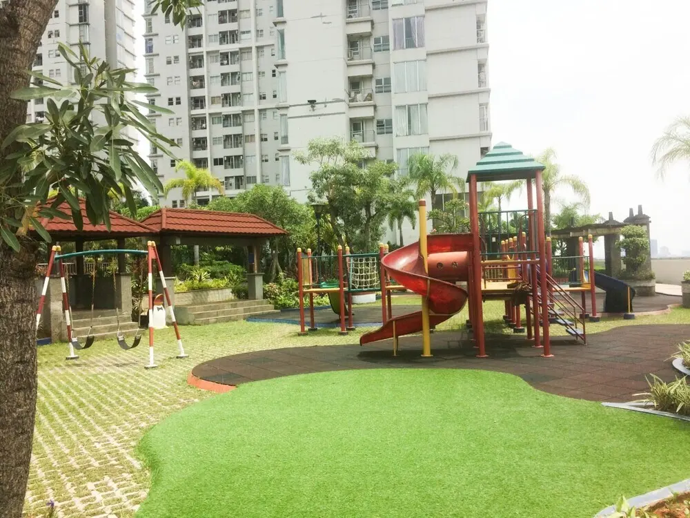 Джакарта: Seasons City Apartment