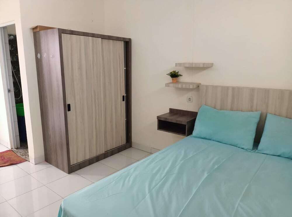 Моджокерто: OYO 91332 City-m Urban Homestay Syariah