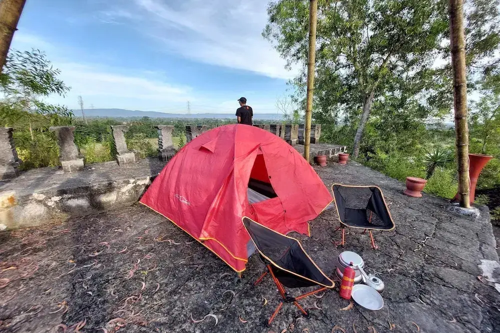 Бантул: Camping Ground Gunung Mijil Hils