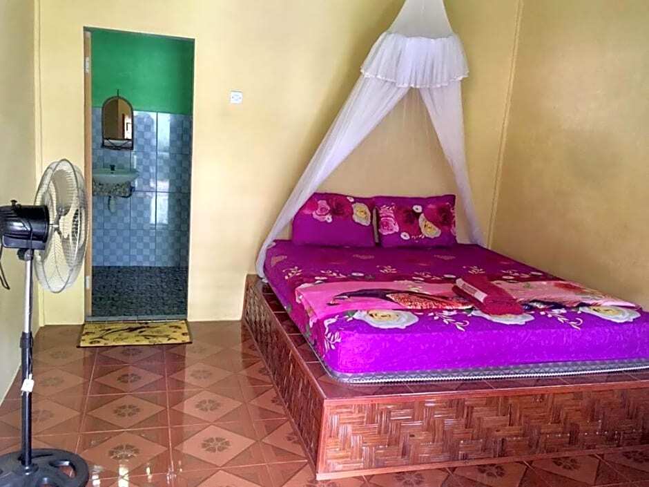 Букит Лаванг: Sahnan Guest House