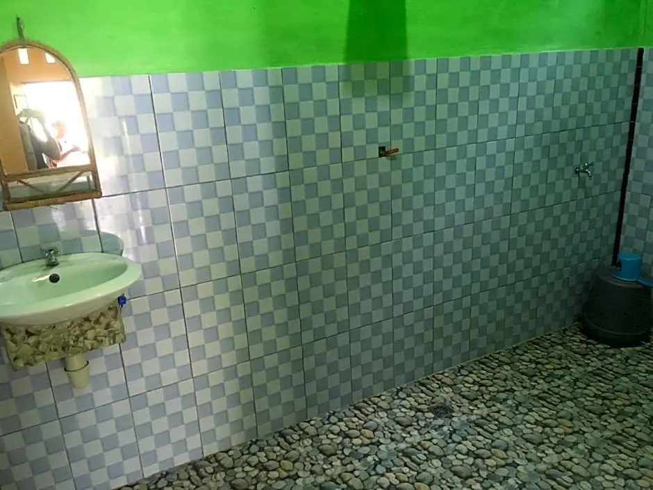 Букит Лаванг: Sahnan Guest House