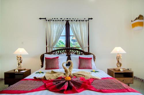 Тембок: Mesari House