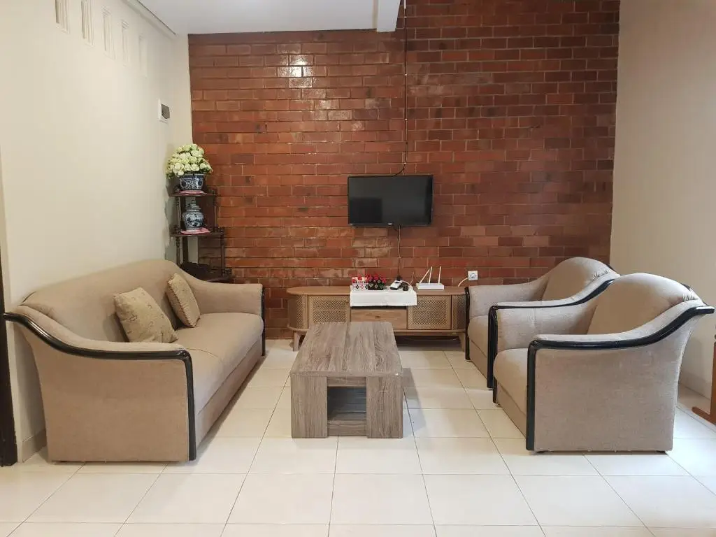 Читарингул: Villa Mawar Bumi Citeko