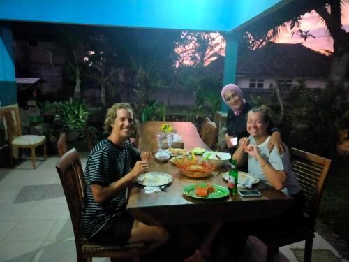 Пекутатан: Medewi Surf Homestay