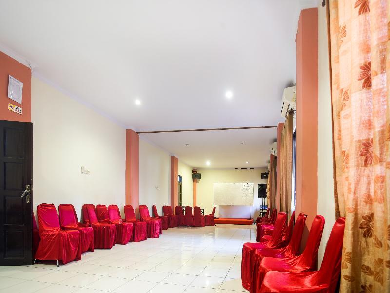 Макассар: Hotel La Macca Makassar by OYO Rooms