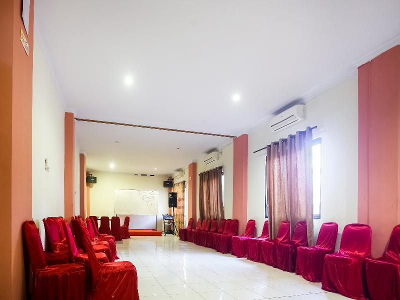 Макассар: Hotel La Macca Makassar by OYO Rooms