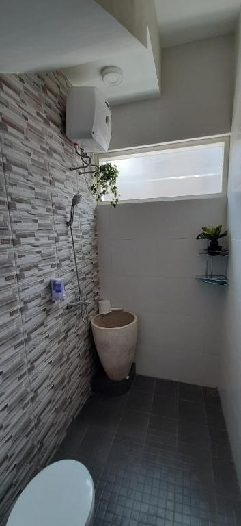 Бату: Villa Batu 3F