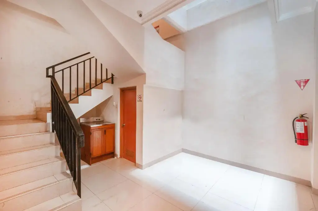 Джакарта: The Kartini 8 Residence Mangga Besar