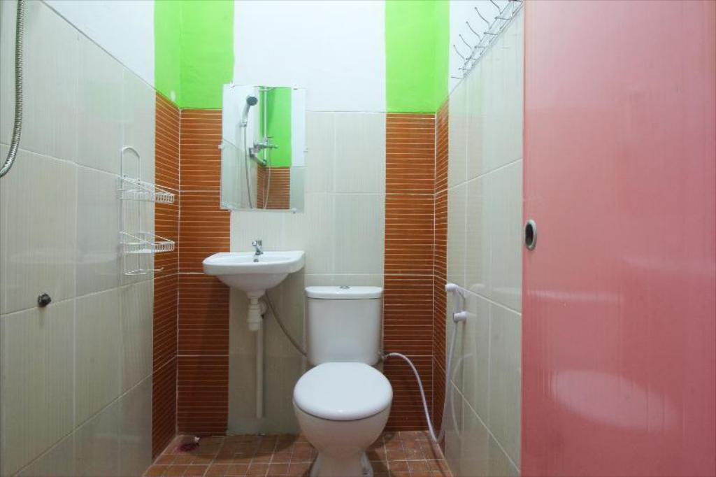 Бандар-Лампунг: OYO 2286 Wisma Laut Tawar Syariah
