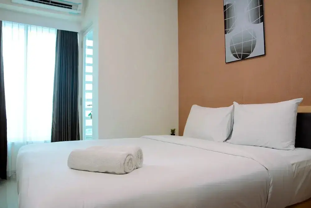 Бекаси: Minimalist and Homey 1BR Grand Kamala Lagoon Apartment